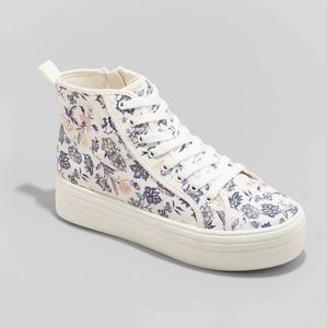 Universal Thread Cassie Sneakers Womens Size 9.5 Floral Pattern NWT